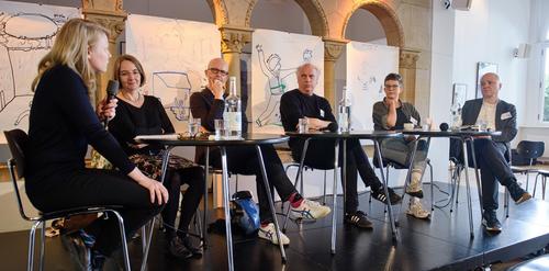 Roundtable "Praktiken der Kritik – Ein Werkstattgespräch"